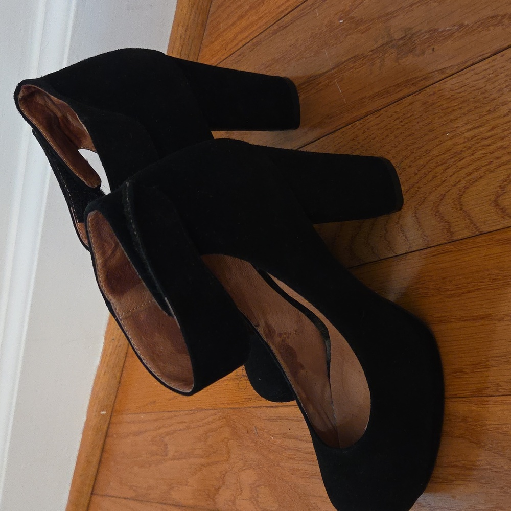 Jeffrey Campbell gorgeous platform heels; velcro ankle-strapped, Classy Heels, 7 - Picture 2 of 6